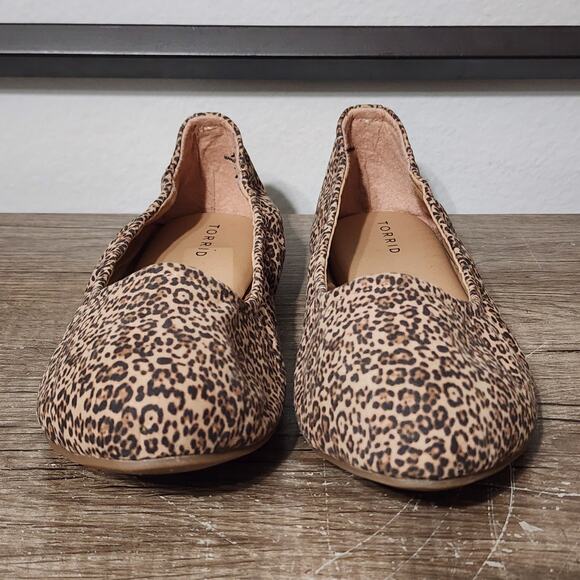 Torrid Scrunch Flats Women's Ballet Flats Shoes 13 Extra Wide Leopard Print - Picture 2 of 9
